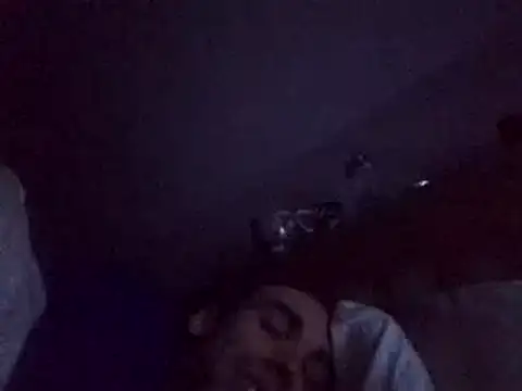 Snapshot of DrbigdickUK chatting on January 11, 2025, 1:27 am DrbigdickUK online show from January 11, 2025, 1:27 am