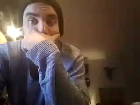 Snapshot of DrbigdickUK chatting on January 14, 2025, 7:11 pm DrbigdickUK online show from January 14, 2025, 7:11 pm