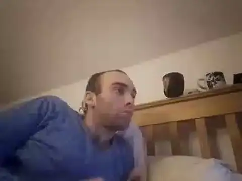 Snapshot of DrbigdickUK chatting on January 22, 2025, 1:10 am DrbigdickUK online show from January 22, 2025, 1:10 am