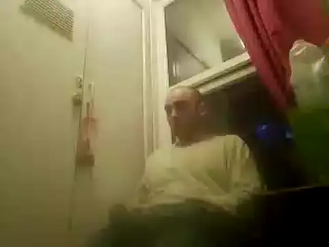 Snapshot of DrbigdickUK chatting on March 2, 2025, 7:45 pm DrbigdickUK online show from March 2, 2025, 7:45 pm