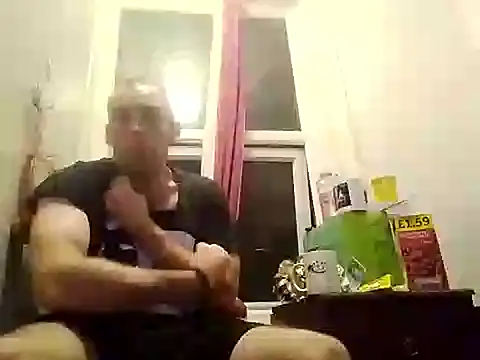 Snapshot of DrbigdickUK chatting on September 9, 2025, 10:09 pm DrbigdickUK online show from September 9, 2025, 10:09 pm