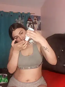 Snapshot of Nahiara_velez chatting on December 5, 2024, 12:52 am Nahiara velez online show from December 5, 2024, 12:52 am