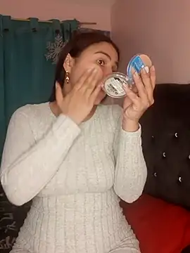 Snapshot of Nahiara_velez chatting on January 10, 2025, 9:42 pm Nahiara velez online show from January 10, 2025, 9:42 pm