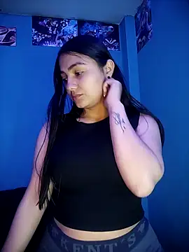 Snapshot of Nahiara_velez chatting on October 22, 2025, 3:18 am Nahiara velez online show from October 22, 2025, 3:18 am