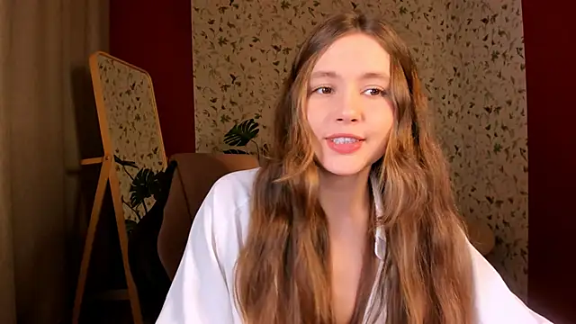 MaryannSoftt online show from December 18, 2025, 8:15 pm