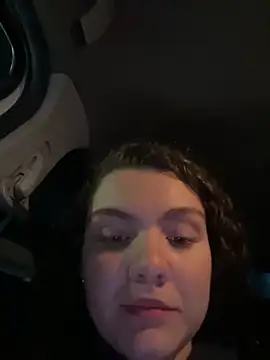 Snapshot of eva_y_marcelo chatting on October 25, 2025, 12:51 am eva y marcelo online show from October 25, 2025, 12:51 am