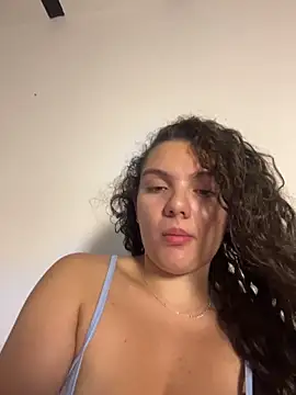 Snapshot of eva_y_marcelo chatting on March 20, 2026, 11:48 am eva y marcelo online show from March 20, 2026, 11:48 am