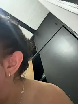 Snapshot of eva_y_marcelo chatting on March 30, 2026, 8:15 am eva y marcelo online show from March 30, 2026, 8:15 am