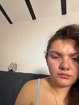 Snapshot of eva_y_marcelo chatting on April 14, 2026, 12:00 pm eva y marcelo online show from April 14, 2026, 12:00 pm