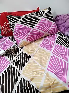 Diya Chopra online show from December 29, 2024, 6:14 am