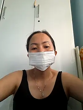 Snapshot of Baby-sexytits18 chatting on March 19, 2025, 9:28 am Baby-sexytits18 online show from March 19, 2025, 9:28 am