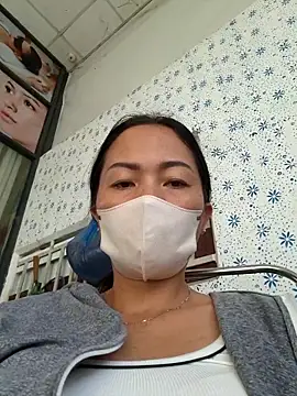 Snapshot of Baby-sexytits18 chatting on September 11, 2025, 12:11 am Baby-sexytits18 online show from September 11, 2025, 12:11 am