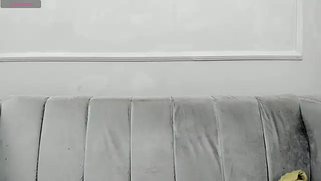 Isabellsmmith online show from January 27, 2025, 3:58 am