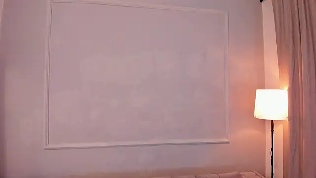 Isabellsmmith online show from March 8, 2025, 3:50 am