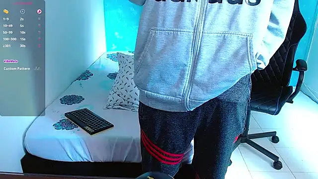 Snapshot of bray_hotboy777 chatting on December 7, 2024, 2:24 pm bray hotboy777 online show from December 7, 2024, 2:24 pm