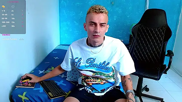 Snapshot of bray_hotboy777 chatting on March 1, 2025, 2:34 pm bray hotboy777 online show from March 1, 2025, 2:34 pm