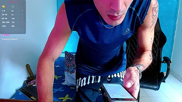 Snapshot of bray_hotboy777 chatting on March 2, 2025, 3:59 pm bray hotboy777 online show from March 2, 2025, 3:59 pm