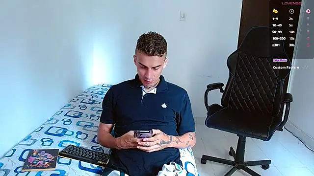 Snapshot of bray_hotboy777 chatting on October 30, 2025, 3:57 pm bray hotboy777 online show from October 30, 2025, 3:57 pm