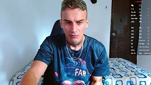 Snapshot of bray_hotboy777 chatting on November 14, 2025, 3:44 pm bray hotboy777 online show from November 14, 2025, 3:44 pm