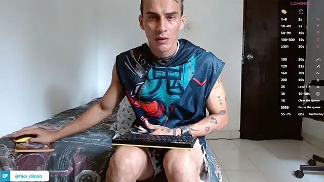 bray hotboy777 online show from April 10, 2026, 3:50 pm