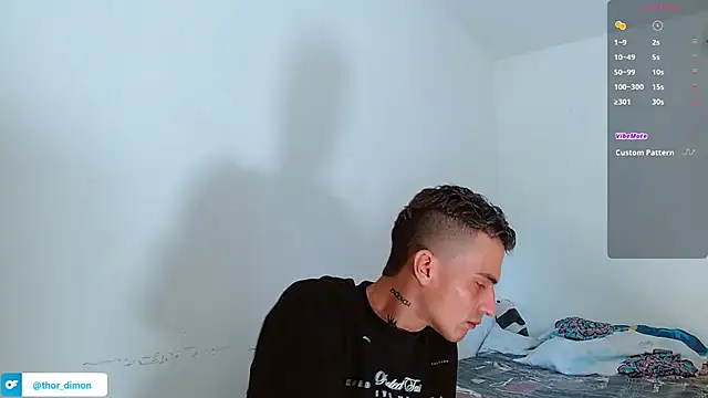 bray hotboy777 online show from April 18, 2026, 3:27 pm