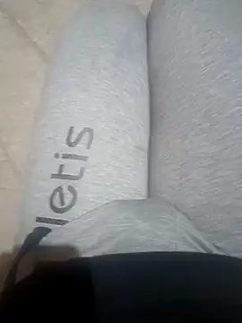 Snapshot of franko1987 chatting on February 27, 2025, 3:58 am franko1987 online show from February 27, 2025, 3:58 am