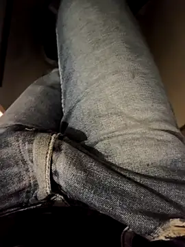 Snapshot of franko1987 chatting on December 2, 2025, 5:13 am franko1987 online show from December 2, 2025, 5:13 am