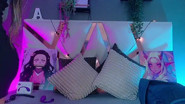 Snapshot of AmbarHills_1 chatting on May 3, 2026, 11:38 am AmbarHills 1 online show from May 3, 2026, 11:38 am