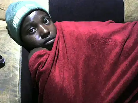 Snapshot of sweet_gal01 chatting on March 6, 2026, 6:48 pm sweet gal01 online show from March 6, 2026, 6:48 pm