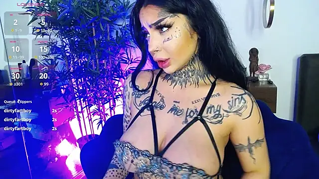 CreamyInkky  online show from April 1, 2026, 4:46 am