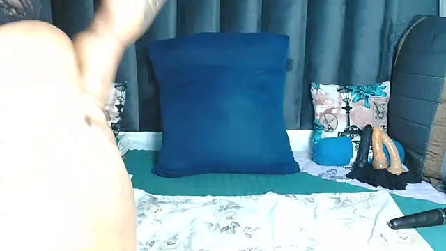 Snapshot of ThickAss90 chatting on May 28, 2026, 12:19 am ThickAss90 online show from May 28, 2026, 12:19 am