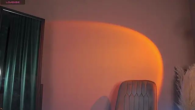 Snapshot of FairyFlutter chatting on December 25, 2024, 6:19 pm FairyFlutter online show from December 25, 2024, 6:19 pm