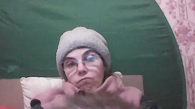 Snapshot of Musical__fantasy chatting on April 22, 2026, 6:31 pm Musical fantasy online show from April 22, 2026, 6:31 pm