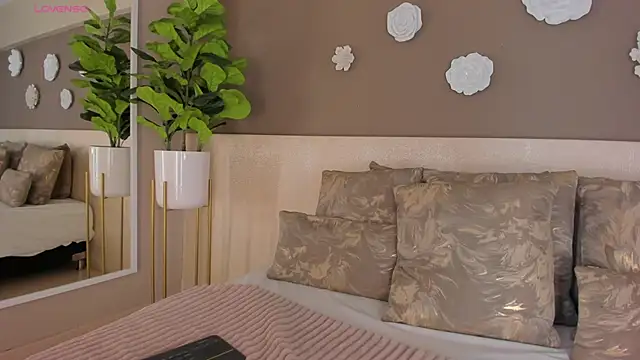 AylinMillerxs online show from March 15, 2025, 7:38 pm