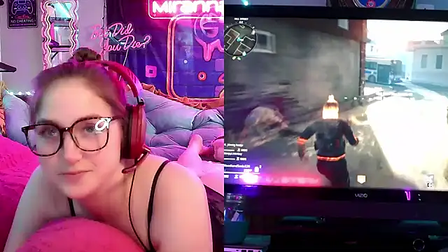 mirannacult online show from January 10, 2025, 3:58 pm