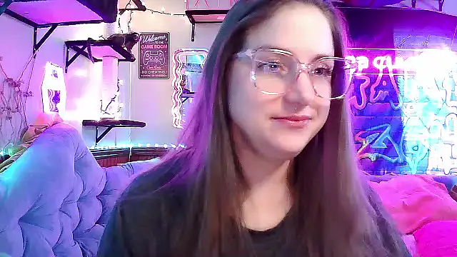 mirannacult online show from January 15, 2025, 5:05 pm