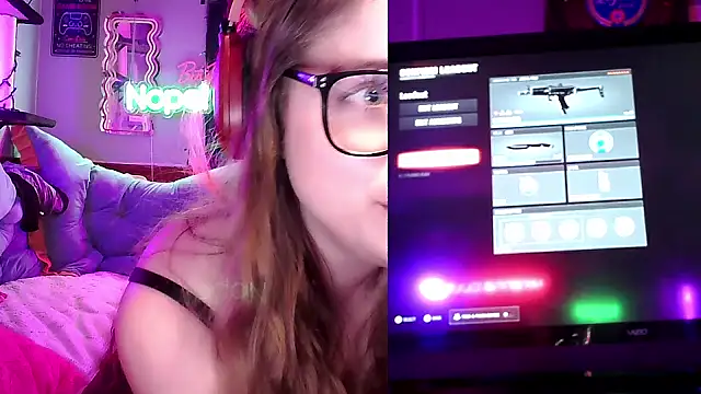 mirannacult online show from January 22, 2025, 2:04 am