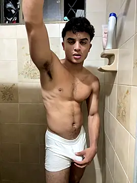 Snapshot of Mentriplex chatting on September 12, 2025, 3:39 am Mentriplex online show from September 12, 2025, 3:39 am