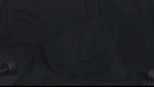 Snapshot of qustci-couple chatting on February 4, 2025, 3:33 am qustci-couple online show from February 4, 2025, 3:33 am