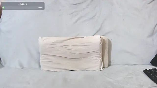 Snapshot of qustci-couple chatting on March 8, 2025, 2:01 am qustci-couple online show from March 8, 2025, 2:01 am