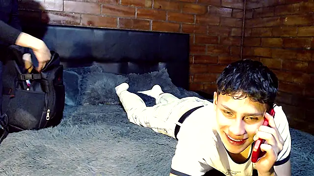 Snapshot of pipeynick chatting on March 12, 2025, 3:24 am pipeynick online show from March 12, 2025, 3:24 am