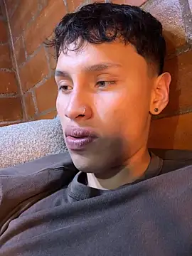 Snapshot of pipeynick chatting on October 10, 2025, 1:26 am pipeynick online show from October 10, 2025, 1:26 am