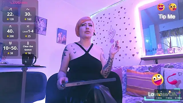 Maria fernandaxxx  online show from April 15, 2026, 6:37 pm