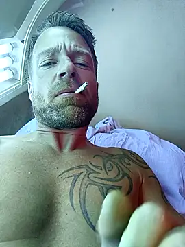 Timbojan28 online show from April 6, 2026, 10:44 pm