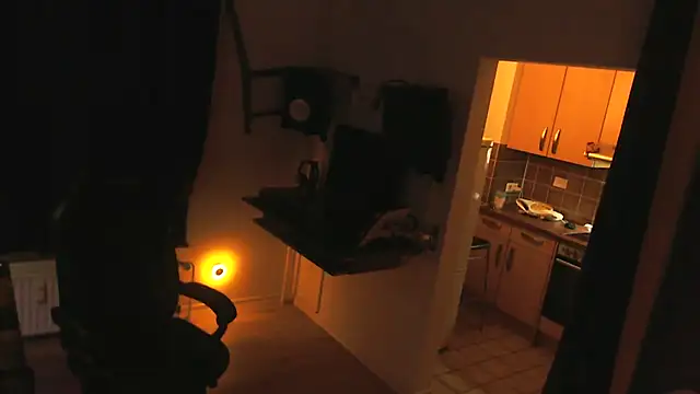 Snapshot of Nomi1612 chatting on December 2, 2025, 7:31 pm Nomi1612 online show from December 2, 2025, 7:31 pm