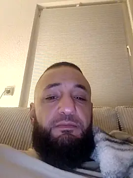 Reeeks69 online show from September 29, 2025, 4:28 am