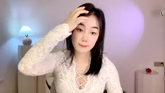 cloud8822 online show from January 6, 2025, 2:14 pm