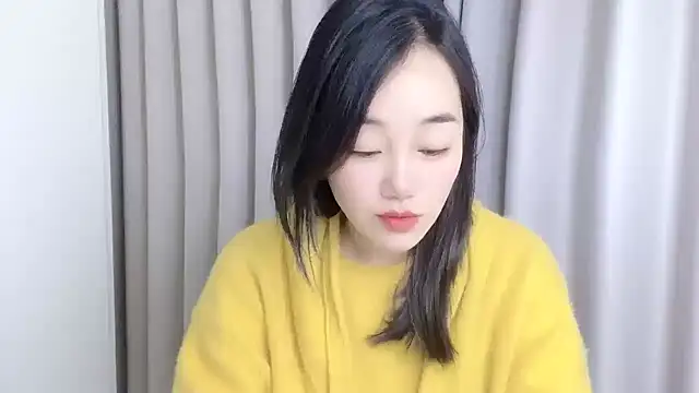 cloud8822 online show from November 21, 2025, 5:28 am