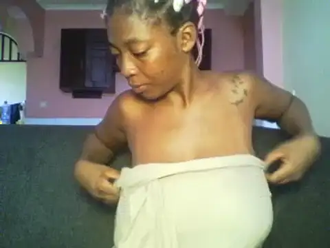 Sexxy bre online show from January 4, 2025, 12:27 pm