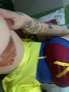 poussichienne online show from January 23, 2025, 2:28 pm